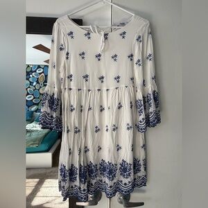 Lulu's White and Blue Floral Long Sleeve Dress
